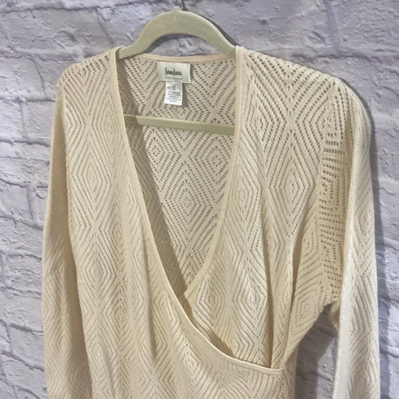 Neiman Marcus 100% Cashmere Lace Faux Wrap Beige Women’s Sweater Size XL - Picture 2 of 10